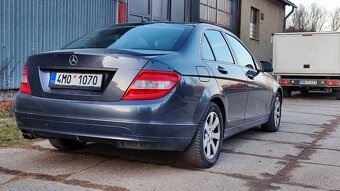 2009 Mercedes-Benz c200 cdi - 4