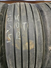 Nákladní vlekové pneu 235/75R17,5 - 4