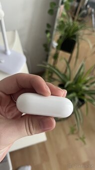 AirPods PRO 1 - 4