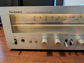 Receiver Technics SA-300 v top stavu - 4