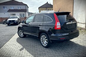 Honda CR-V 2.2i-Dtec Exe. 137t km 2011 - 4