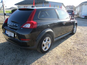 Volvo C30 1,6 74kw KINETIC po STK 07/2010 dvě sady kol - 4