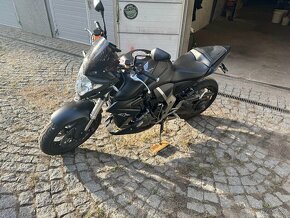 Honda CB1000R - 4