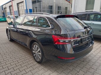 Škoda Superb 3 Combi 2.0TDI 110kW DSG Matrix Tažné Panorama - 4