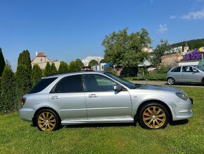 Subaru impreza 2.0r - 4