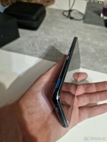 Asus ROG PHONE 5 - 4