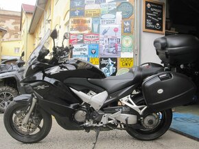 Honda VFR 800X Crossrunner - 4