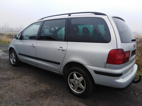 SEAT ALHAMBRA 1,9 TDi NAFTA 85 KW RV 2003 - 4