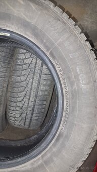 215/70R16 - 4