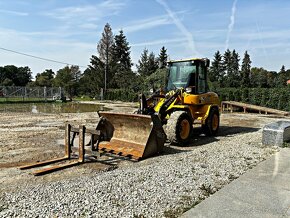 VOLVO L30G - 4