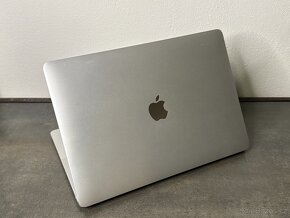 MacBook Air 13" 2020 M1 256GB / 8GB Silver - DPH - 4