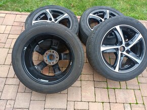 Alu kola VW 7.0Jx16H2 ET47 5x112+letni pneu - 4