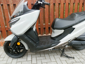 Kymco X-Town 125i ABS (2020) - 4