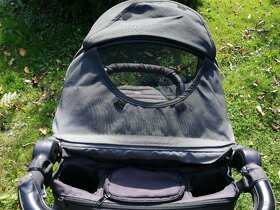 Britax B motion 4 s bohatým příslušenstvím. - 4