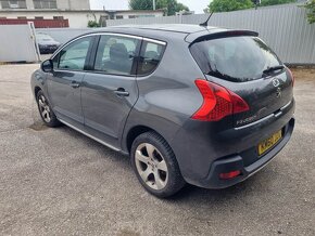 Rozprodám Peugeot 3008 1.6 e-HDI 82kw 2011 - 4