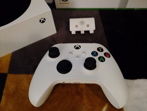 Xbox series S - 4