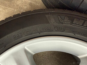 Mercedes ALU R16 + letní gumy Michelin na MB 203 / 209 - 4