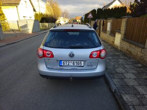 VW Passat Variant - 4