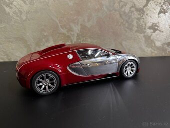 1:18 Bugatti Veyron Centeniare AUTOart - 4