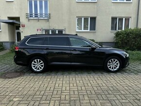 VW Passat B8 1.6 TDI Panorama Navi ACC Kamera Kessy ERGO - 4