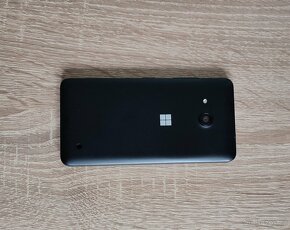 DOTYKOVÝ MOBILNÍ TELEFON MICROSOFT LUMIA 550 (RM-1127) - 4