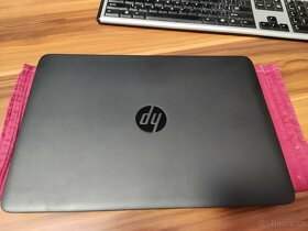 HP Core I5 (2x2,5Ghz),8gb,250gb SSD,Win10 pro, baterie 5h+ - 4