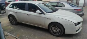 Alfa Romeo 159 Prodám díly - 4