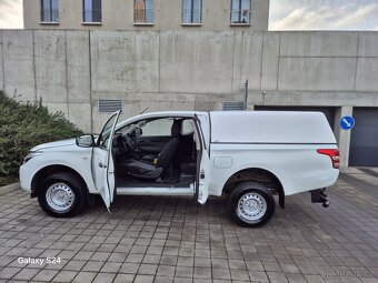 Mitsubishi  l200   2.4 nafta 4x4 - 4