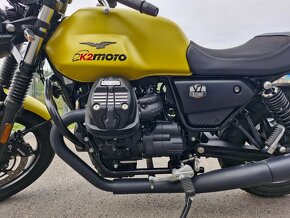 Moto Guzzi V7 Stone - předváděcí motocykl - 4