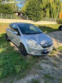 Opel Corsa D 1,2 16 V r.v. 06 - 4