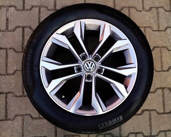 Alu kola originál Volkswagen Passat B8 5x112 R17 Soho - 4