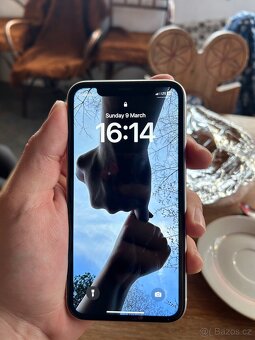 iPhone 11 64gb - 4