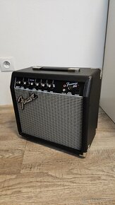 Fender Frontman 15G - 4