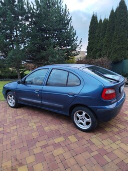 Renault Megane 1,6  16V benzín - 4