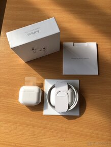 Airpods 3 generace - 4