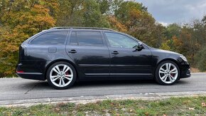 ŠKODA OCTAVIA 2.0TSI RS NAVI XENONY BEZ KOROZE - 4