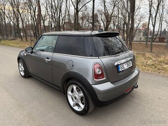 Mini Cooper R56 1.6i 88KW, velká výbava, 2009, 147.339KM - 4