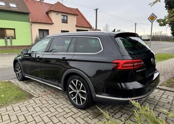 Volkswagen Passat 2,0 TDI ALLTRACK WEBASTO nafta manuál - 4