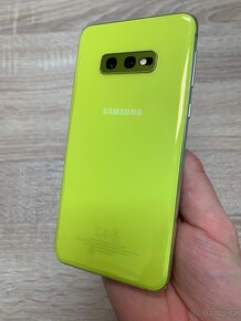 Samsung Galaxy S10e G970f 128GB Žlutý - 4