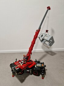 LEGO - Technic 42082 (Terénní jeřáb) - 4