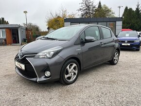 Toyota Yaris Hybrid 1.5 54kw 1.Majitel - 4