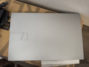 Notebook Asus Vivobook - 4