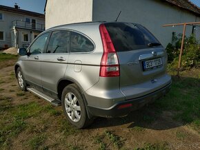 Honda CR-V 3g  2,2i-CTDi - 4