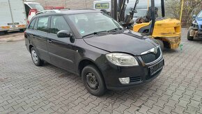 Škoda Fabia 2 1.4 1.2 barva 9910 - 4