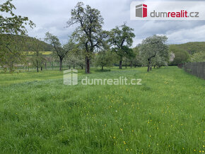 Prodej RD se zemědělským zázemím (chlévy, stodola) velká zah - 4