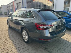 Škoda Superb 3 4x4 2.0 TDI 147kW DSG Navigace Matrix LED - 4