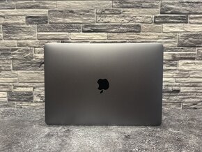 MacBook Pro 13" 2020 M1 / 8GB / 256GB - 4