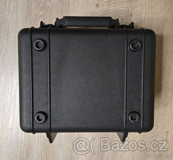 PELI™ CASE 1300 - vodotěsný kufr s pěnou - 4