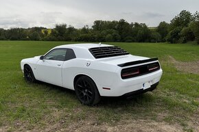 Dodge Challenger SRT 6.4 V8 – Akce Vánoce - 4