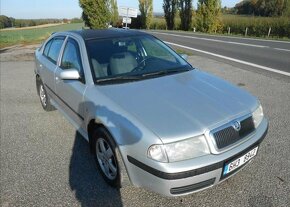 Škoda Octavia 1,9 TDI 81kW Elegance Serviska nafta manuál - 4